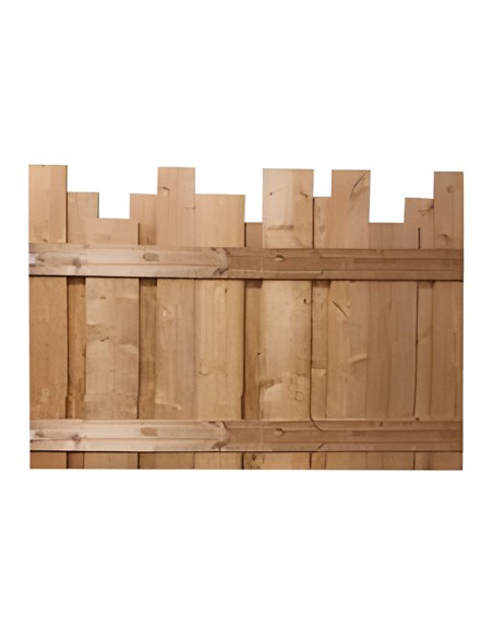 Palissade en planches de bois brut