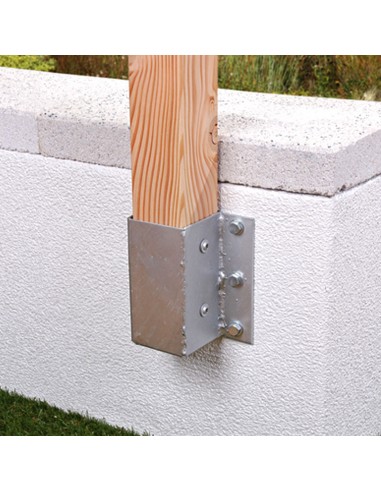 Sabot de poteau mural