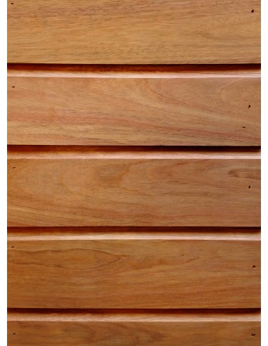 Bekleding in Bangkirai