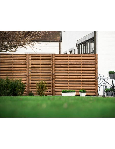 Persienne de jardin en bois Store