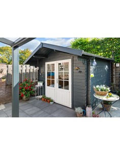 Mooi tuinhuisje met dubbele glazen deur