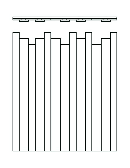 Palissade en planches de bois brut