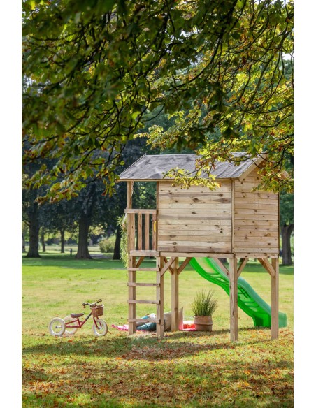 Cabane en hauteur pour enfant
