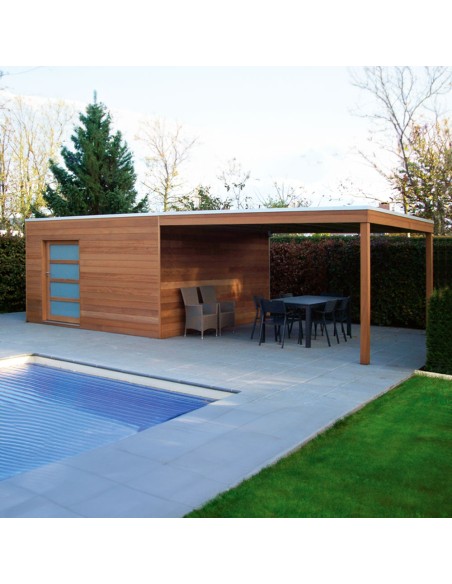 Exotisch houten poolhouse met schuifdeur