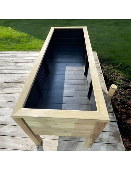 Grand bac à fleurs surélevé