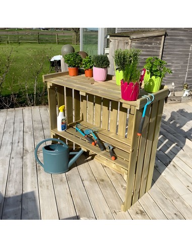 Table pliable de travail au jardin